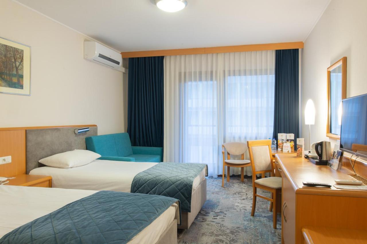 Hotel Mragowo Resort&Spa Exterior photo
